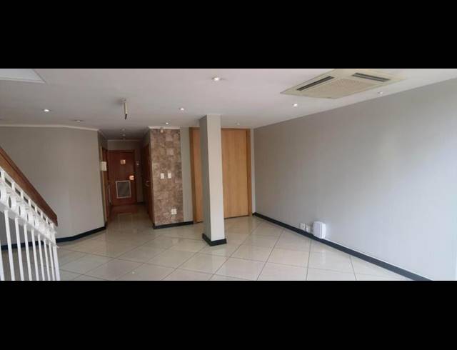 BUSINESS PROPERTY TO RENT IN ERASMUSKLOOF